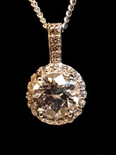 Load image into Gallery viewer, Swarovski Zirconia Silver Ring & Pendant Set